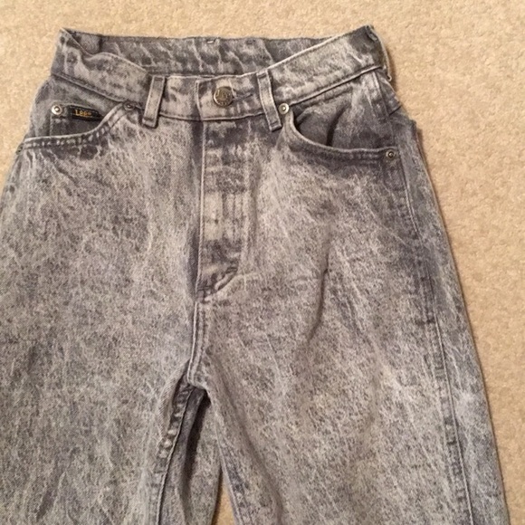 Lee Acid Wash High-Waisted Jeans - Picture 2 of 9